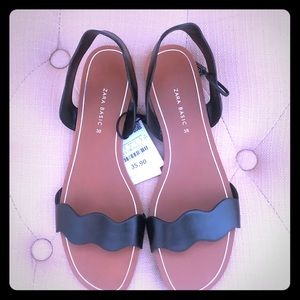 Zara NEW scallop leather sandals 8 BLACK